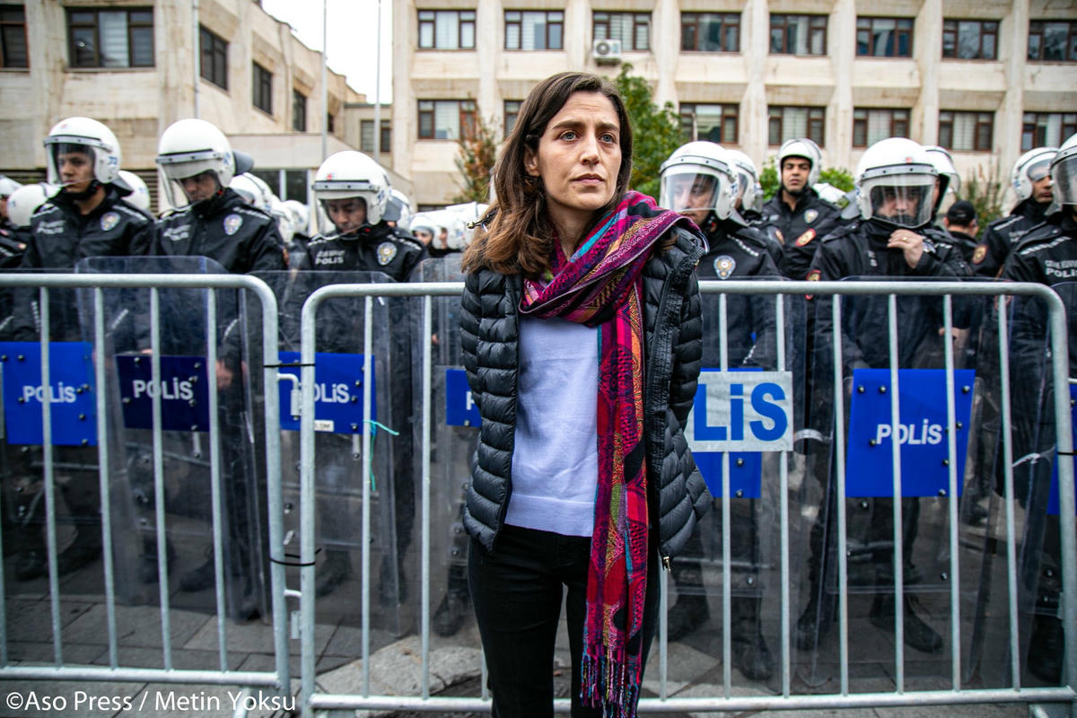 Authoritarian “solutions” where non-solutions are deliberately chosen